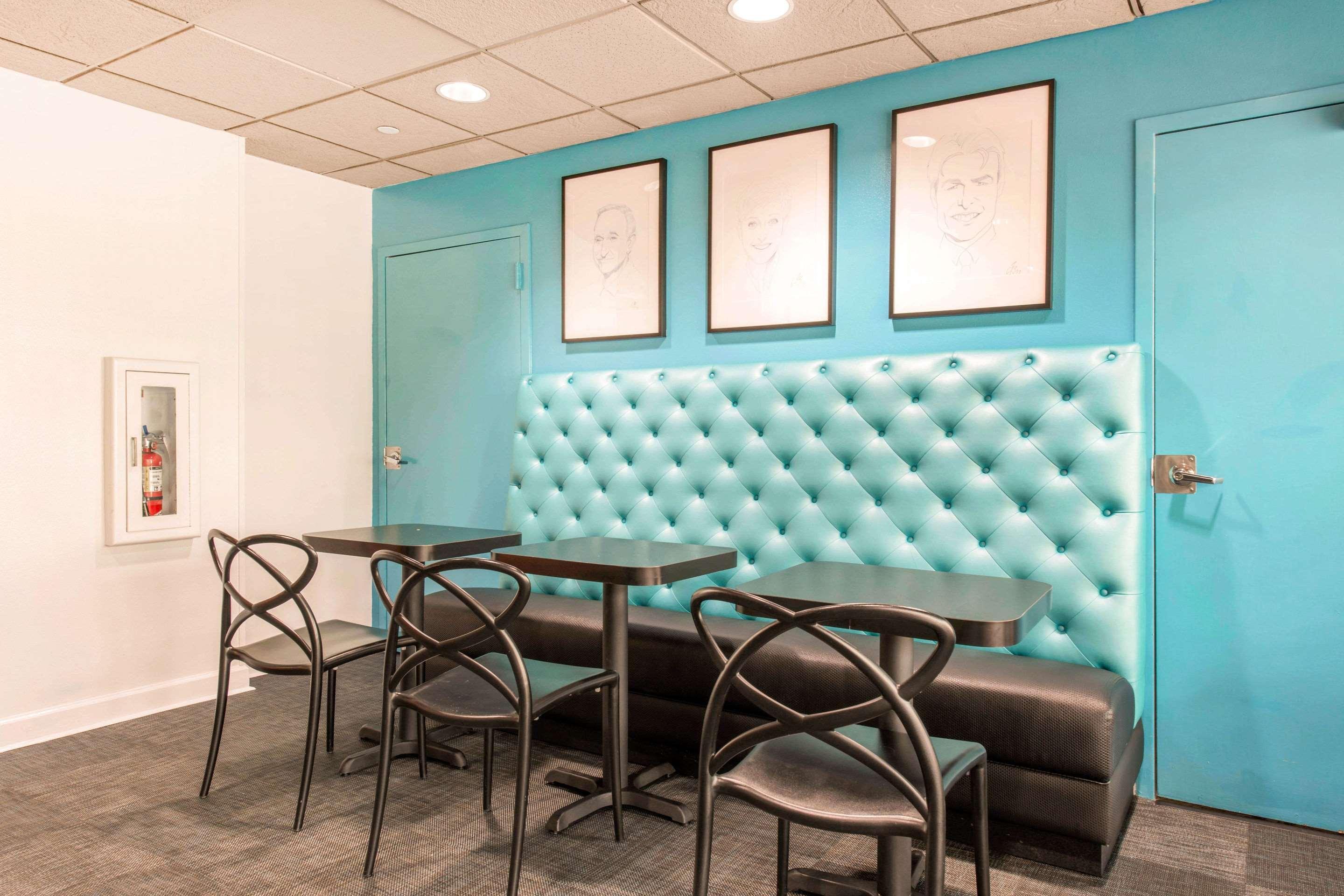 Quality Inn & Suites Near The Theme Parks Orlando Extérieur photo