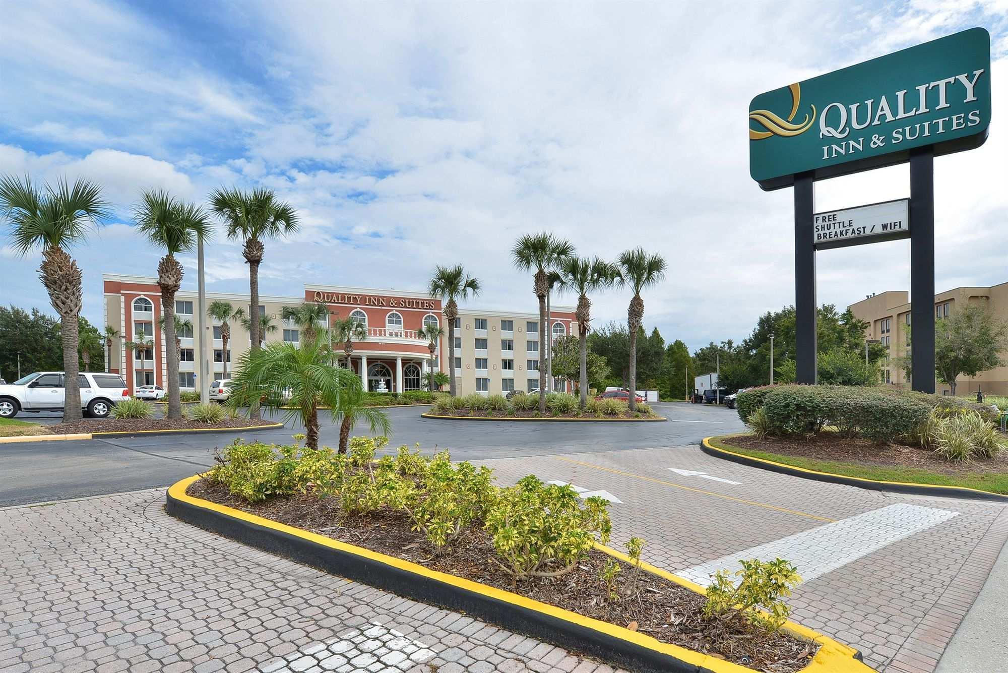 Quality Inn & Suites Near The Theme Parks Orlando Extérieur photo