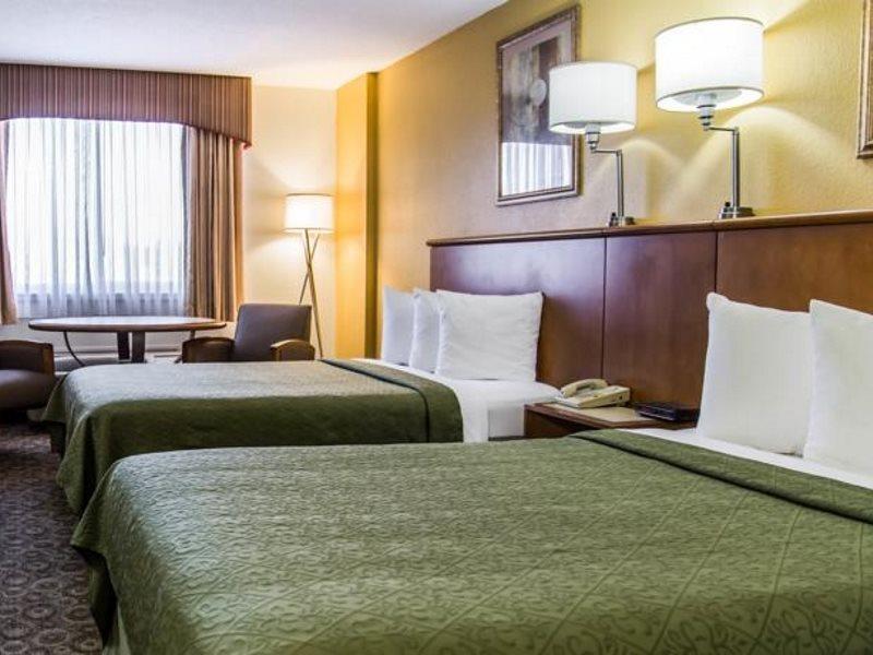 Quality Inn & Suites Near The Theme Parks Orlando Extérieur photo