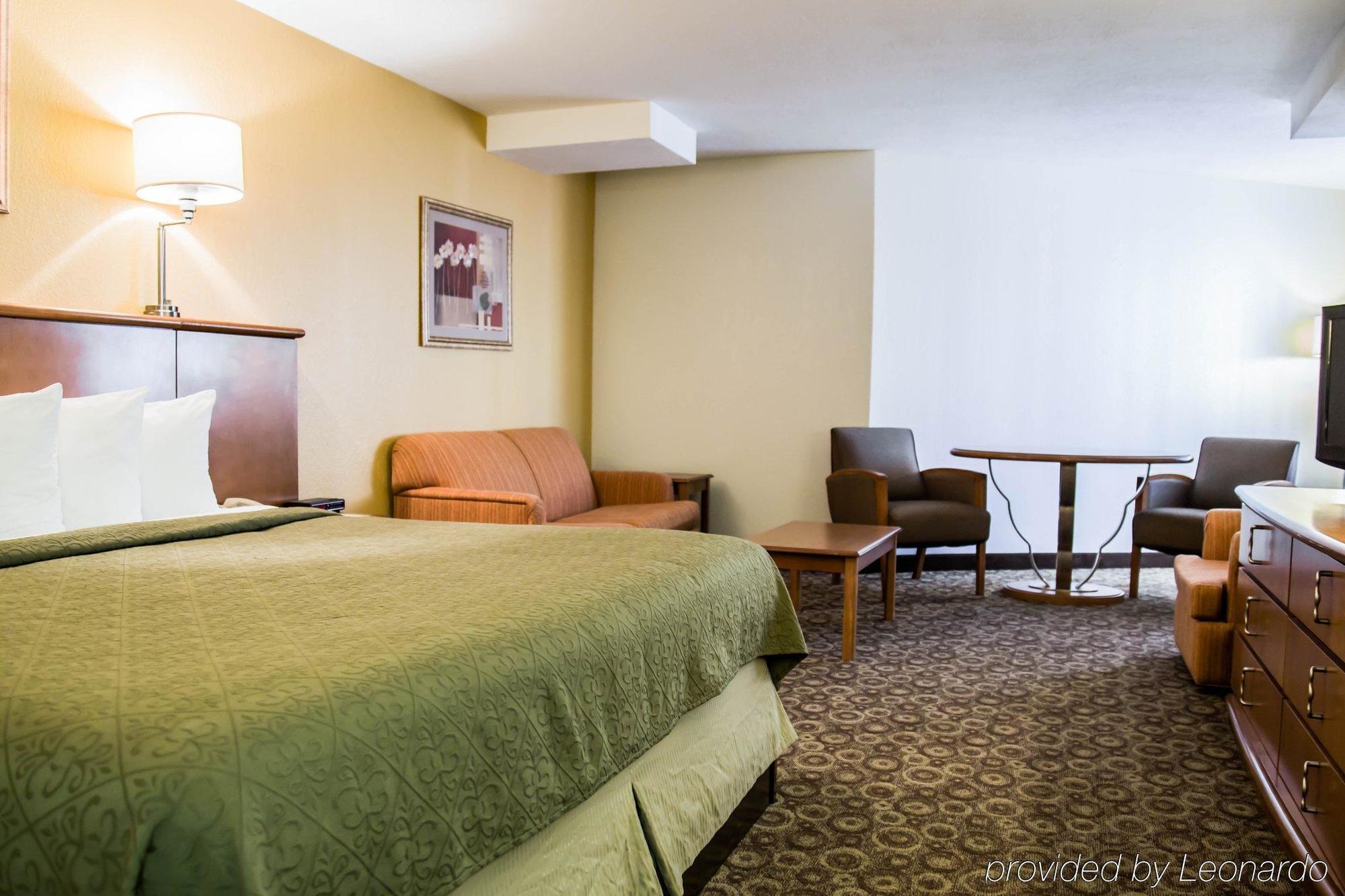 Quality Inn & Suites Near The Theme Parks Orlando Extérieur photo
