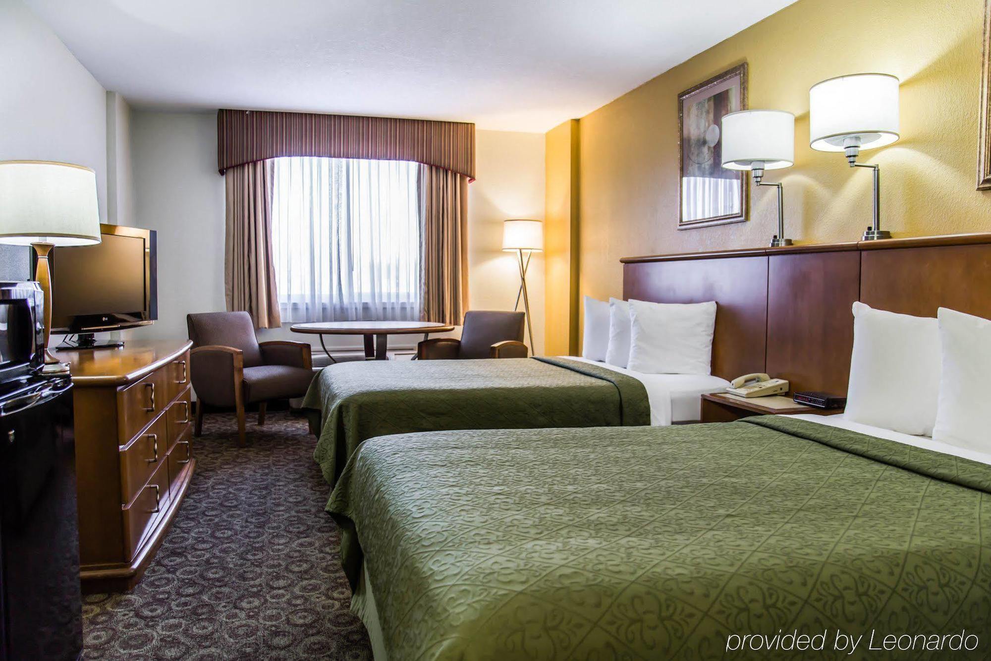 Quality Inn & Suites Near The Theme Parks Orlando Extérieur photo